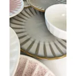 Willow Scalloped Round Bowl