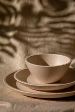 Dune Clay Round Coupe Plate