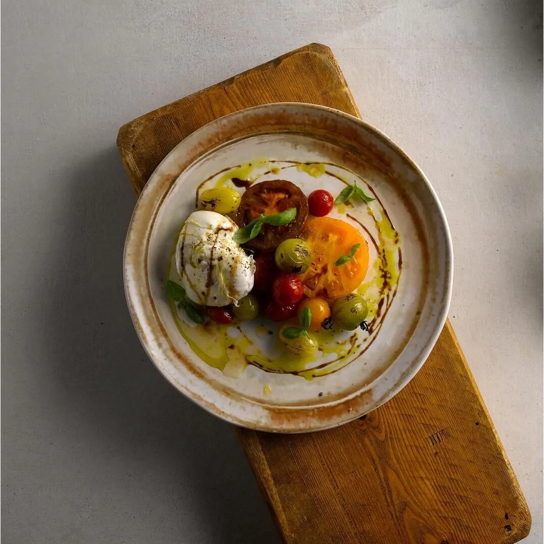 Finca Sandstone Organic Coupe Plate